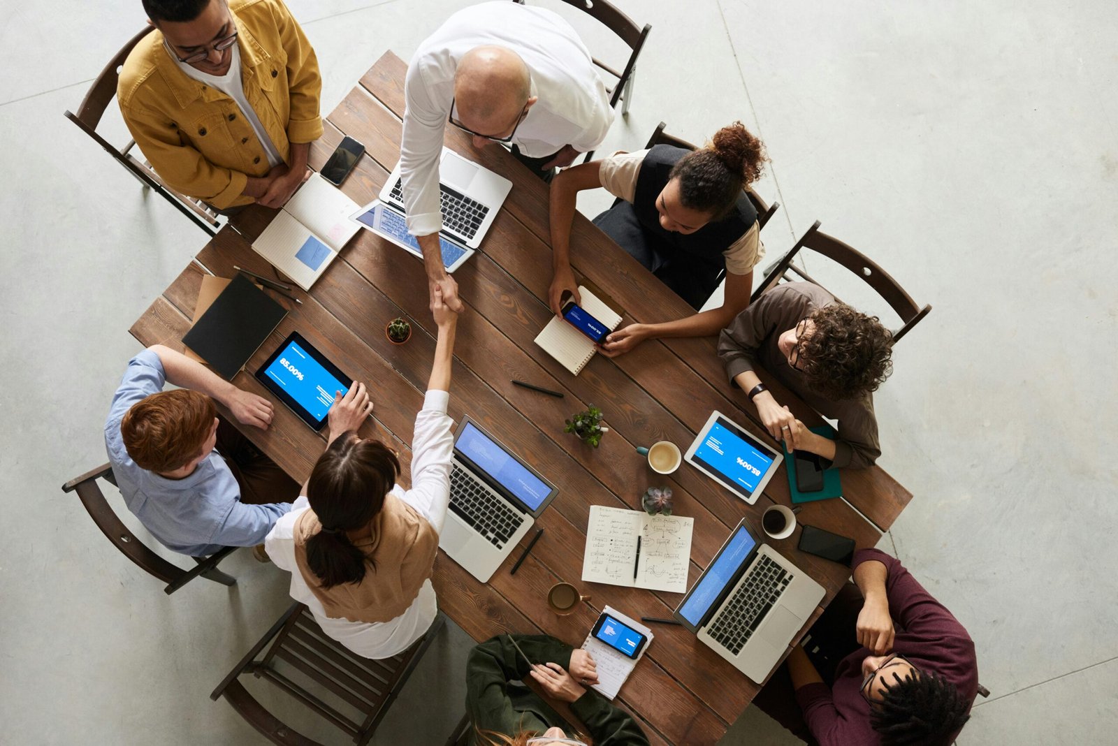 Oficina y compañeros Finexen